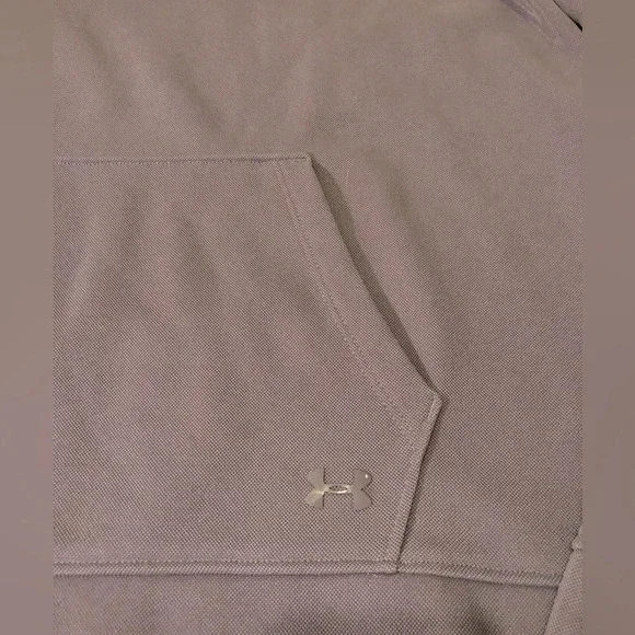 Under Armour Women’s Mock Neck Pullover - Picture 2 of 5